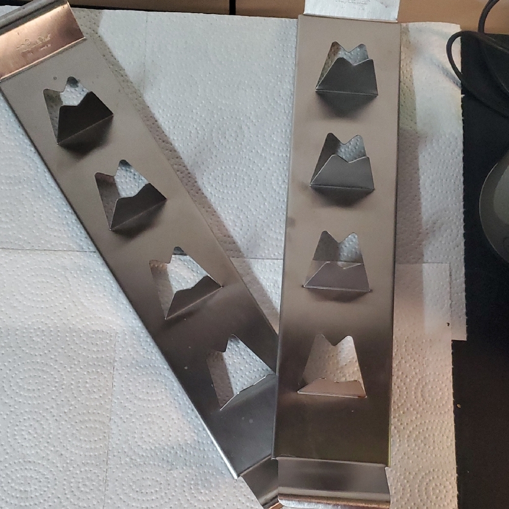 The Pampered Chef Retired Stainless Veggie Grill Racks